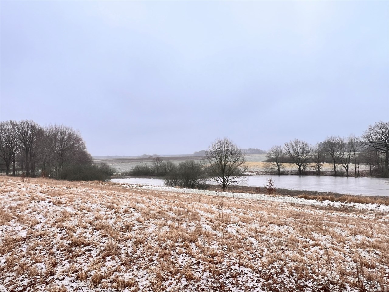 Działka budowlana 975 m² Kiełpino, blisko lasu!